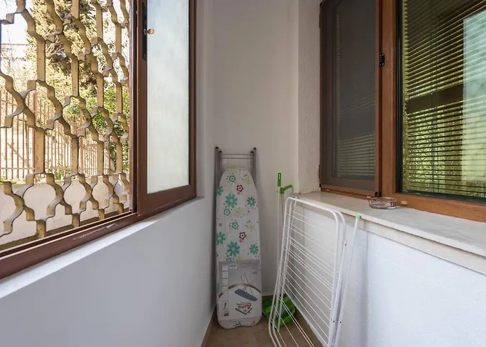 Peaceful Place - Vazov Street Apartment *