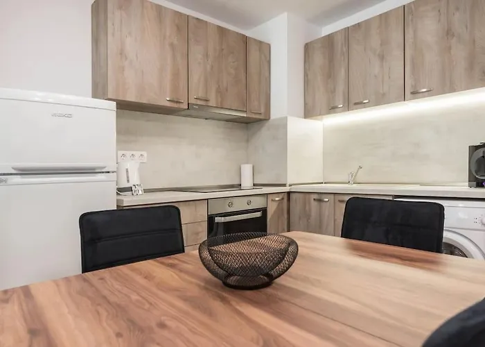 Peaceful Place - Vazov Street Apartment